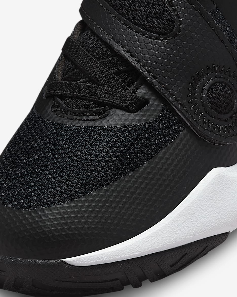 Nike shoes team hustle cheap